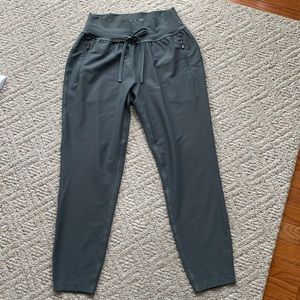 Old Navy Active Women’s Joggers